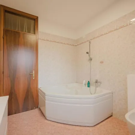 Unico 3a Moderno A Apartment Venice